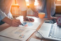 Góc nhìn kỹ thuật phiên giao dịch chứng khoán ngày 20/7: Báo hiệu áp lực giảm điểm trong phiên đầu tuần