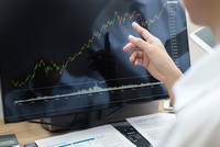 Không ảnh hưởng bởi đại dịch, nhiều công ty chứng khoán sớm về đích