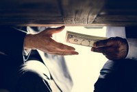 Chuẩn bị xét xử 4 cán bộ thanh tra giao thông nhận hối lộ