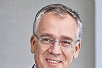 Richard Meddings sắp chia tay Standard Chartered