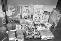 Đường không, đường bộ... rầm rập hàng lậu cuối năm