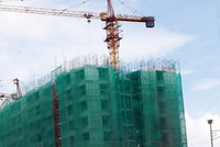 Tìm tiền cho thị trường địa ốc