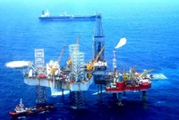 Đầu tư vào PVX: đã như bắt dao rơi?