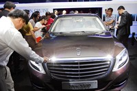 Việt Nam đã trở thành quốc gia đầu tiên ngoài Đức được lắp ráp xe S-Class. 