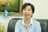 Bóng hồng đam mê xây cảng 