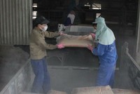 Xi măng La Hiên: Bùng nhùng phận “con rơi”