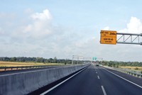 Những năm tới sẽ tập trung xây dựng đường cao tốc ở các vùng kinh tế trọng điểm      