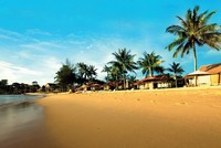 Nhiều dự án nghỉ dưỡng sang trọng đang được khẩn trương xây dựng tại Phú Quốc nhằm níu chân khách du lịch dài ngày   