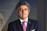 Ranh giới mong manh giữa “ông hoàng” và tội phạm