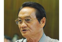 Đại biểu Trần Du Lịch - Đoàn Đại biểu TP. Hồ Chí Minh phản đối gay gắt cách xác lập quyền sở hữu nhà ở mà dự thảo Luật quy định