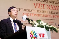 Chủ tịch UBCK Vũ Bằng phát biểu tại Diễn đàn Đầu tư Việt Nam do Báo Đầu tư cùng đối tác tổ chức tháng 6/2014, thời điểm TTCK bị ảnh hưởng tâm lý rất lớn bởi “sự kiện biển Đông”