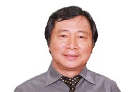 Huy Nam, CV Kinh tế Tài chính và CK, Chuyên gia độc lập, Giảng viên PACE. Thành viên Hội đồng Chỉ số HOSE – Trọng tài viên TT Trọng tài Quốc tế Việt Nam