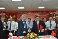 Lễ ký kết hợp đồng tài trợ 19,5 triệu Euro vốn ODA của Chính phủ Pháp cho bệnh viện Đa khoa TP.Cần Thơ 