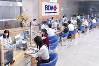 Đến tháng 3/2015, tổng nguồn vốn huy động của các TCTD trên địa bàn Hà Nội đạt hơn 1,2 triệu tỷ đồng - Ảnh: Hoài Nam