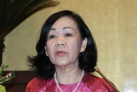 Chủ nhiệm Ủy ban các vấn đề xã hội của Quốc hội Trương Thị Mai báo cáo giải trình Quốc hội về việc cho phép kéo dài việc thực hiện chính sách hưởng bảo hiểm xã hội một lần đối với người lao động sau một năm nghỉ việc.