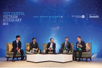 Các diễn giả đang thảo luận tại Hội nghị Vietnam Access Day năm 2015 do VCSC tổ chức