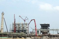 Dự án Liên hợp Thép Formosa đang trong giai đoạn xây dựng nước rút. Ảnh: Thế An