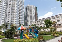 Một số hạng mục cuối cùng của các block bàn giao tháng 9/2015 đang được gấp rút hoàn thiện. Căn hộ có giá 1,65 - 2 tỷ đồng, người mua được trả chậm trong 5 năm
