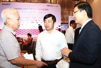 Đại diện các đơn vị gặp gỡ, trao đổi cơ hội hợp tác đầu tư