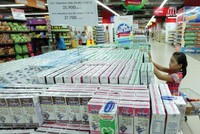 Một trong những nút chặn với TPP là vấn đề tiếp cận thị trường đối với một số sản phẩm nông nghiệp như đường, sữa... Ảnh: Đức Thanh