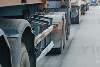 Chỉ 2 tháng sau khi được sửa chữa vào tháng 6-2015, đường Mai Chí Thọ lại bị sụp lún.