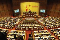 Chính phủ ước tính, trong số 14 chỉ tiêu kế hoạch phát triển kinh tế - xã hội đề ra cho năm 2015, dự kiến có 13 chỉ tiêu đạt và vượt kế hoạch