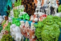 Hàng lưu niệm đá Non Nước là sản phẩm đặc trưng truyền thống của TP Đà Nẵng.