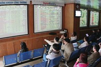 Những cái tên nổi danh trên “đấu trường” chứng khoán 