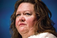 “Nữ hoàng quặng sắt” Gina Rinehart đối mặt với khủng hoảng giá quặng 