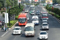 Bảo hiểm xe cơ giới vẫn là phân khúc được các doanh nghiệp bảo hiểm ưu tiên. Ảnh: Lê Toàn