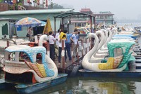 Kiểm tra, xem xét, xử lý việc di dời Bến Thủy Hồ Tây