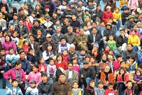 Đa số người dân chưa quan tâm đến việc mua 
bảo hiểm, luôn nghĩ bệnh tật sẽ không xảy ra 
với mình
