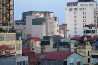 Kiểm soát sự phát triển và phục hồi của thị trường bất động sản