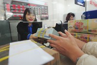 Bức tranh lợi nhuận ngân hàng 2016 chưa hết màu xám