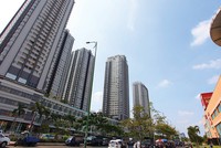 Diện mạo đô thị TP. HCM ngày càng khang trang, hiện đại nhờ các công trình hạ tầng giao thông và công trình kiến trúc bất động sản. Ảnh: Lê Toàn