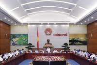 Thủ tướng Nguyễn Xuân Phúc chủ trì phiên họp Chính phủ thường kỳ tháng 4/2016. Ảnh: VGP/Quang Hiếu