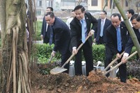 Trong suốt hơn nửa thế kỷ phát triển cùng thị trường, Bảo Việt luôn quan tâm tới hoạt động chung tay vì cộng đồng