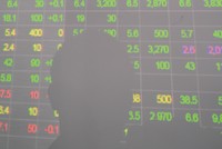 Hệ thống giám sát của các Sở GDCK và Trung tâm Lưu ký (VSD) thường xuyên cập nhật, phát hiện các giao dịch bất thường