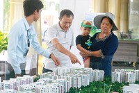 Nhu cầu thuê nhà bình dân tại những địa phương đông người nhập cư như TP. HCM là rất lớn. Ảnh: Lê Toàn