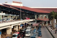 Nhà ga hành khách T1 xây dựng từ năm 2001 có công suất ban đầu là 6 triệu lượt khách/năm