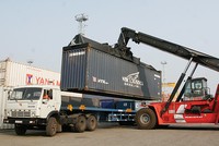 5 tháng đầu năm, kim ngạch xuất khẩu tăng 6,6%, trong khi mục tiêu đặt ra là tăng 10%