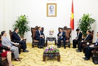 Phó Thủ tướng Vương Đình Huệ tiếp đoàn doanh nghiệp Canada (Ảnh: VGP/Thành Chung)