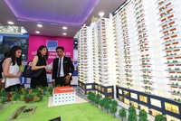 Những dự án hấp dẫn được giới thiệu tại hội chợ. Ảnh: Lê Toàn