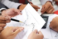 Khởi động đào tạo hành nghề chứng khoán phái sinh