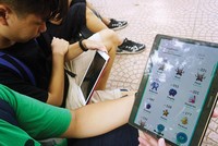 Pokemon Go gây "khó chịu" cho nhiều người nhưng lại là cơ hội kinh doanh lớn