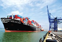 Hanjin Shipping – hãng vận chuyển container đường biển lớn nhất Hàn Quốc đã bị phá sản do thua lỗ kéo dài