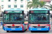 Hà Nội thay loạt xe bus mới có wifi miễn phí
