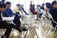 Dưới 100 cổ đông, rút công ty đại chúng có đúng luật?