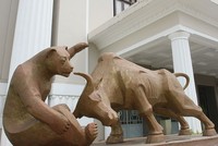 Đặt trụ sở Sở GDCK quốc gia ở đâu thì về cơ bản vẫn là giao dịch trên bảng điện tử, không phải văn phòng