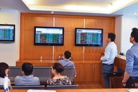 Với từng cổ phiếu nhóm dầu khí, mức độ ảnh hưởng của diễn biến giá dầu là khác nhau